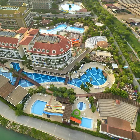 Sunis Evren & Otel
