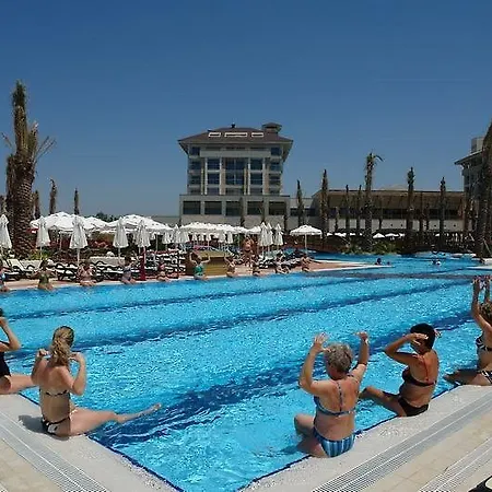 Sunis Evren & Otel 5*